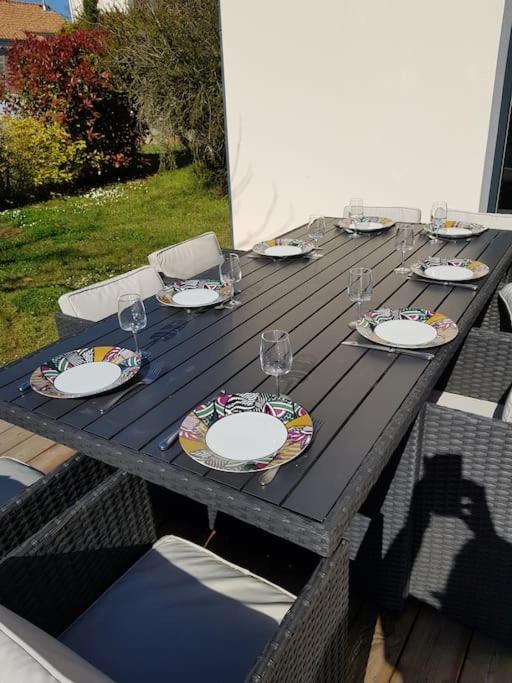 9 Pers 160 M² +Jardin- 10Mn Nantes -30Mn Mer Bouguenais Kültér fotó