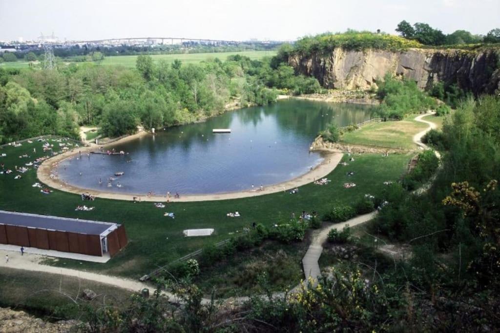 9 Pers 160 M² +Jardin- 10Mn Nantes -30Mn Mer Bouguenais Kültér fotó