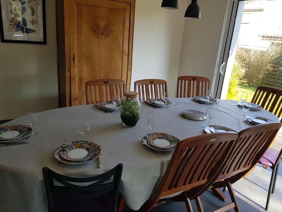 9 Pers 160 M² +Jardin- 10Mn Nantes -30Mn Mer Bouguenais Kültér fotó