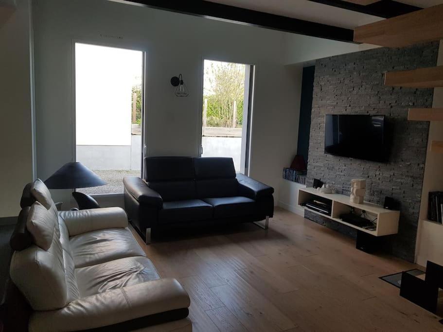 9 Pers 160 M² +Jardin- 10Mn Nantes -30Mn Mer Bouguenais Kültér fotó